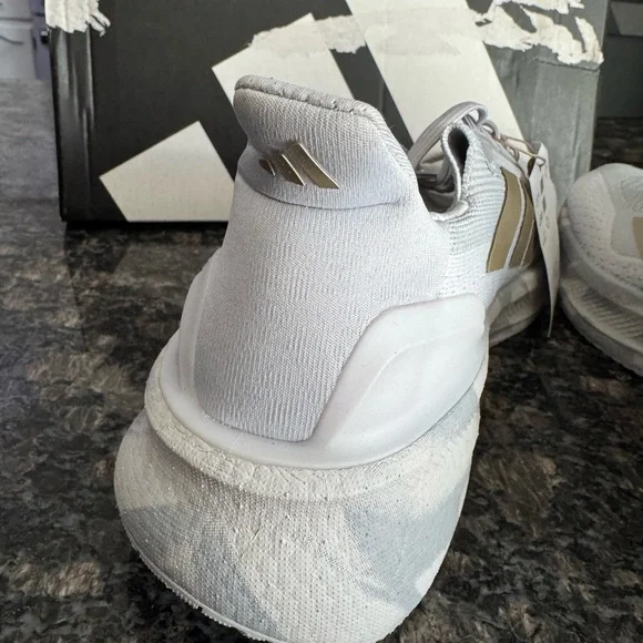 adidas Ultraboost Ultra Boost 5X RunningWomens Grey Sneakers Athletic Shoes 9